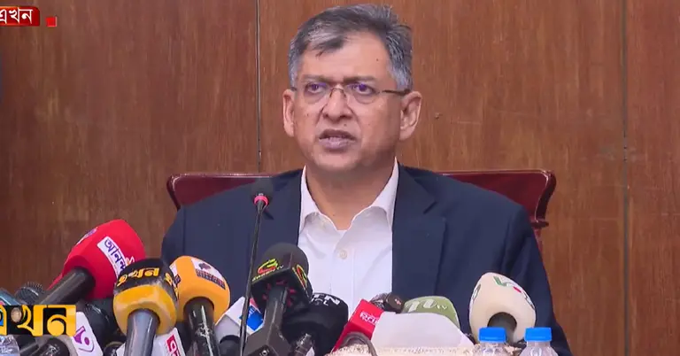 স্বরাষ্ট্রমন্ত্রী সালাহউদ্দিন আহমদ